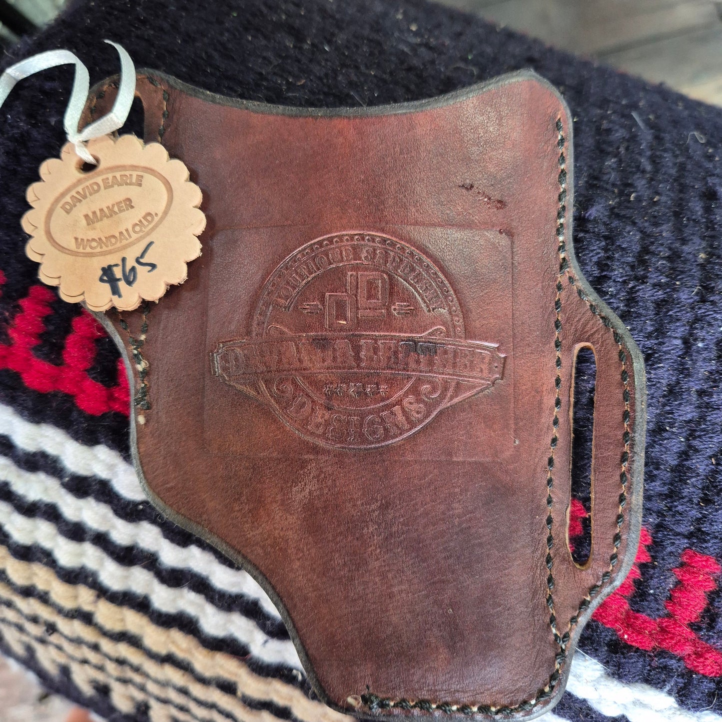 Pancake mobile phone pouch